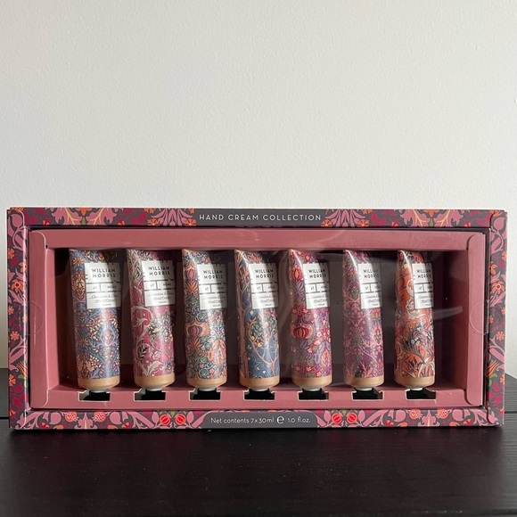 Box set of 7 hand cream collection by William Morris - Picture 2 of 6